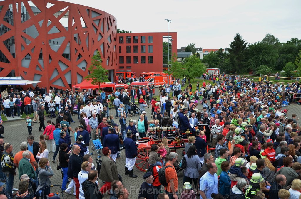 Tag der Offenen Tuer BF Koeln Weidenpesch Scheibenstr P382.JPG